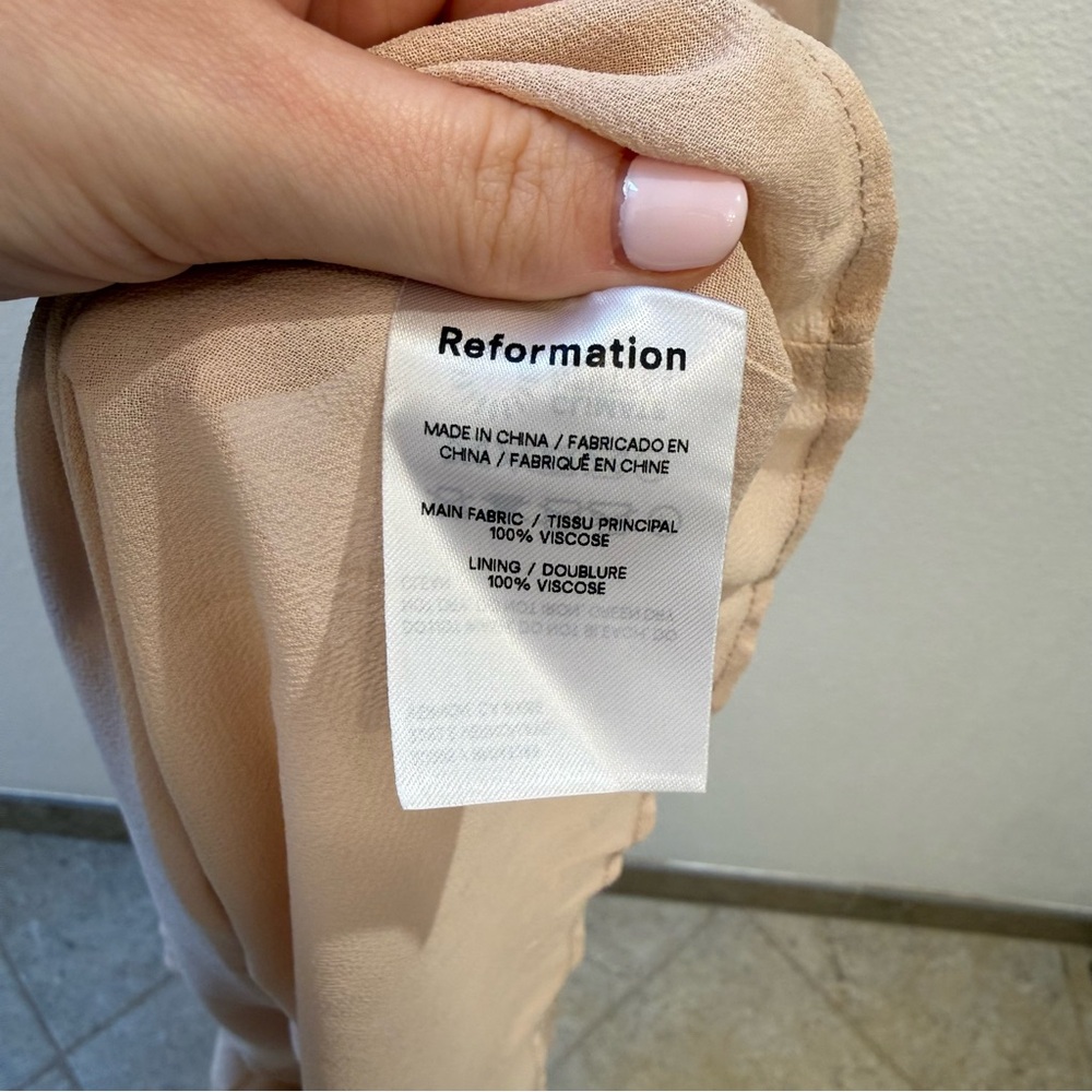 Reformation Emersyn Dress in Champagne Size 8 - Picture 3 of 3